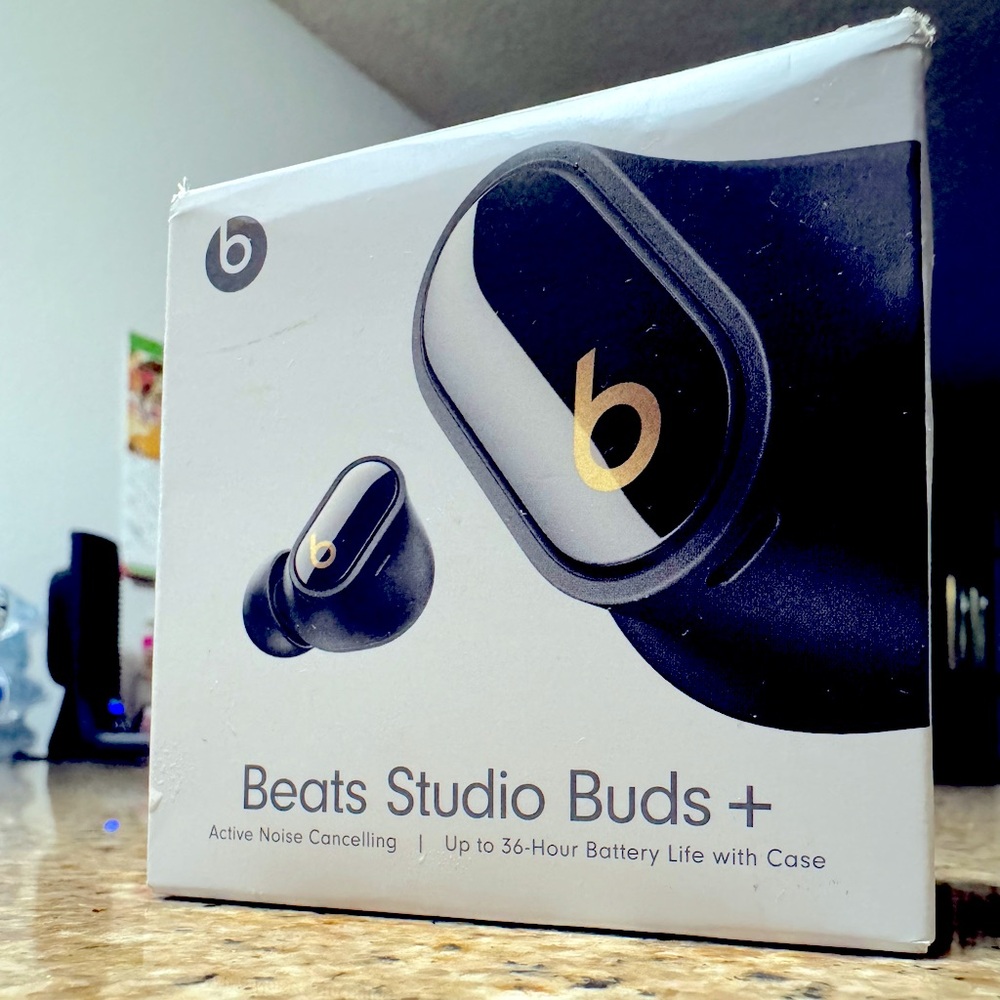 Beats Studio Buds+